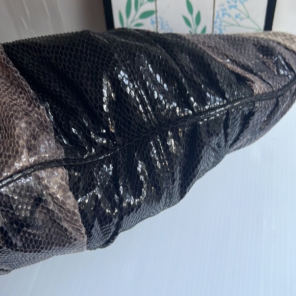 Vintage Nine West black ,grey and tan snakeskin pattern handbag - Picture 5 of 10